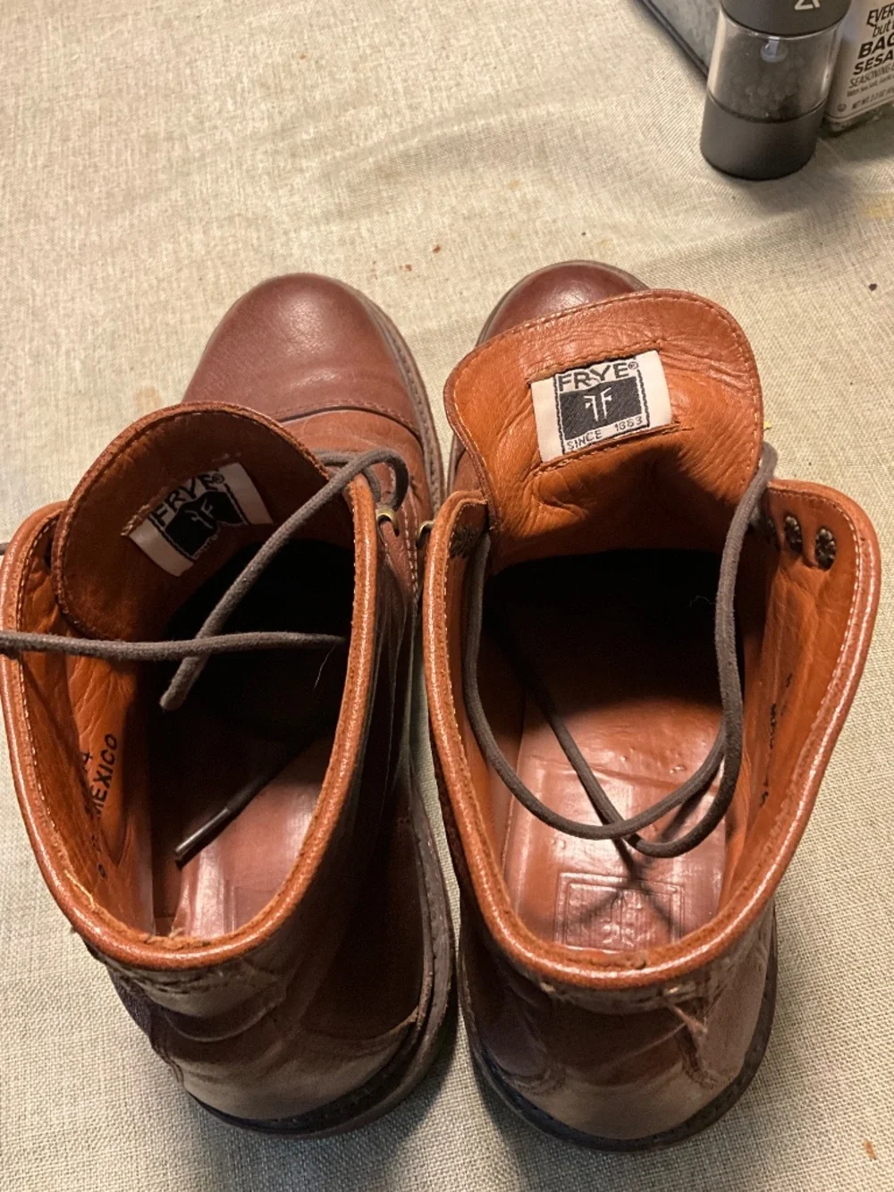 Frye Men’s Brown Dress Half BootSize 9M